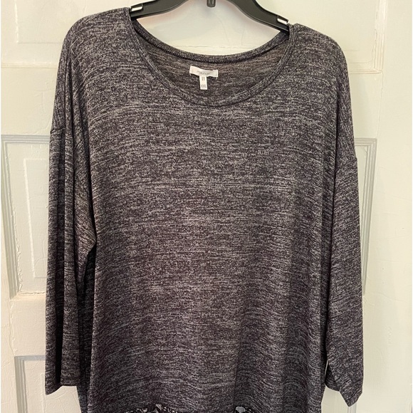 Black soft sweater top with lace. - Picture 1 of 12